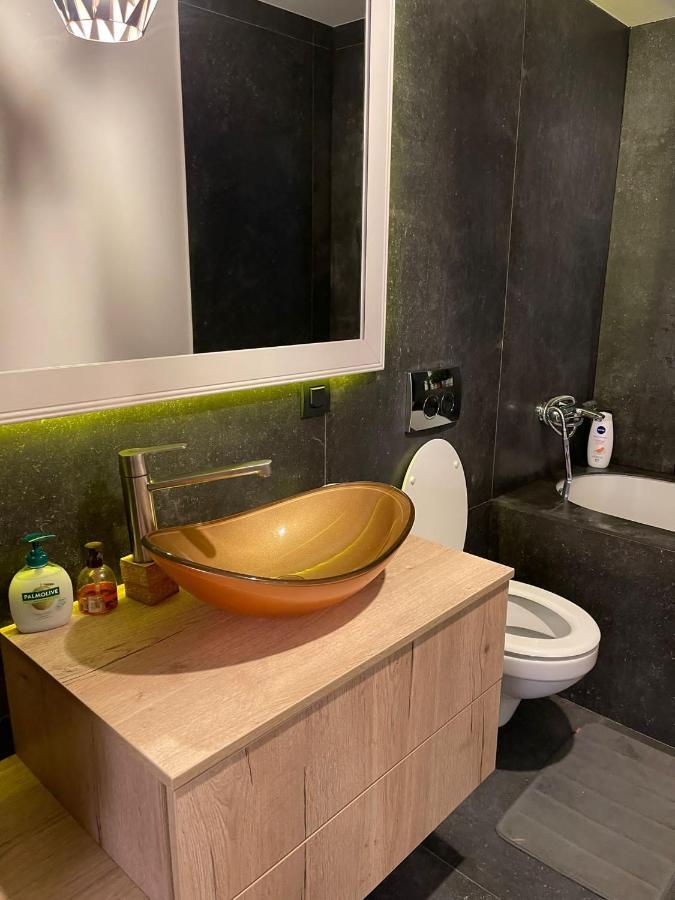 Апартаменты Gavas Jacuzzi & Panoramic View Клуж-Напока Экстерьер фото